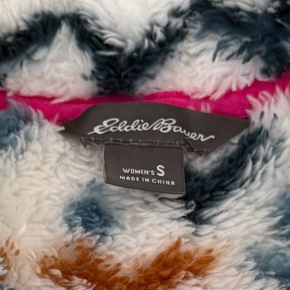 Women’s Eddie Bauer Aztec Ultra Soft Plush 1/4 Zip Pullover Sweater Small - Picture 13 of 16